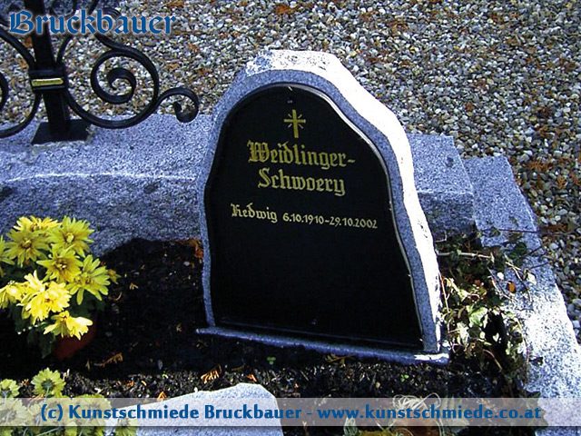 Grabverzierung